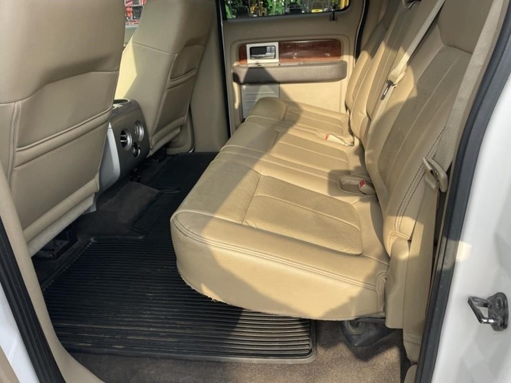2010-ford-f150-lariat-image-15