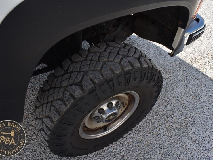 1999-chevrolet-3500-image-37