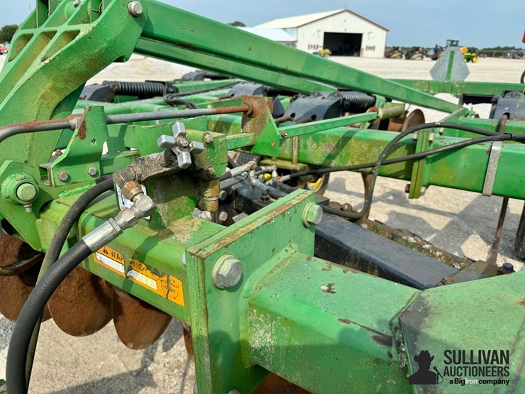 john-deere-510-image-16