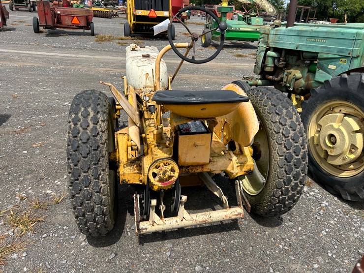 international-cub-lo-boy-image-5