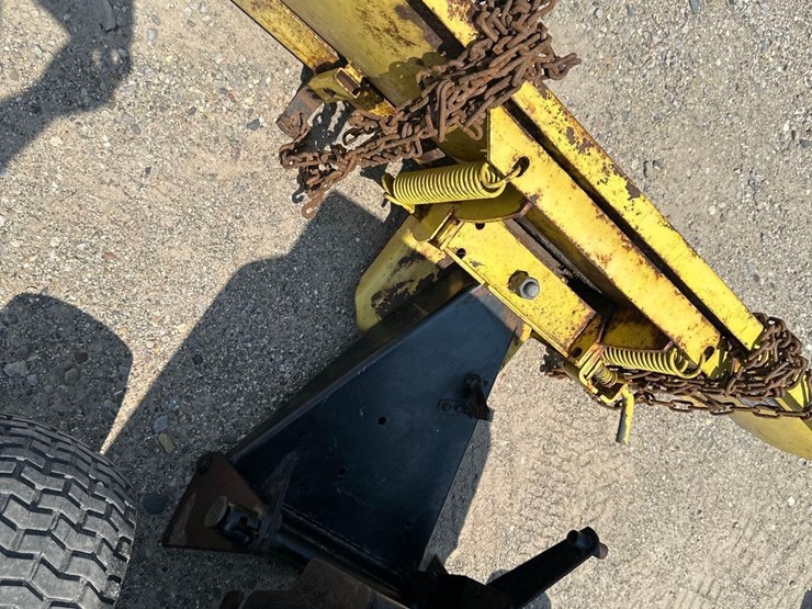 john-deere-216-image-9