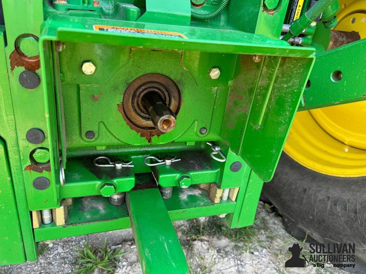 2023-john-deere-6r-140-image-16