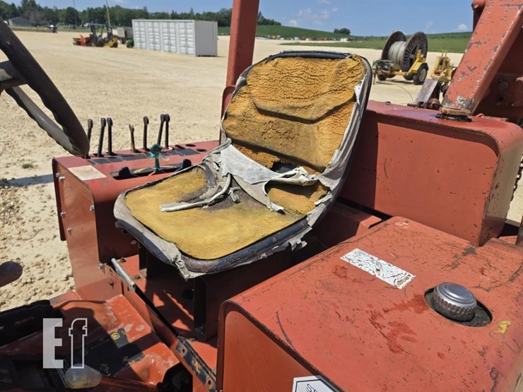 ditch-witch-5110-image-18