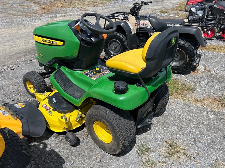 john-deere-x300-image-4