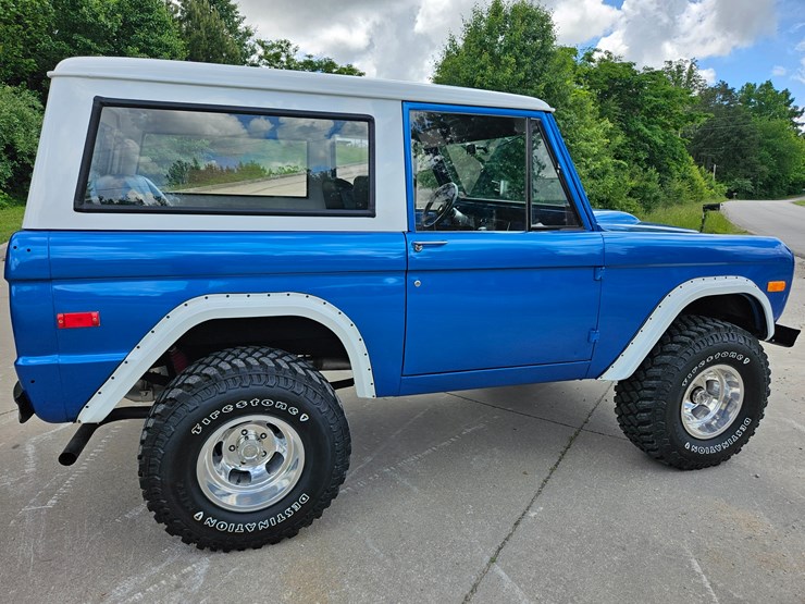 1974-ford-bronco-image-29