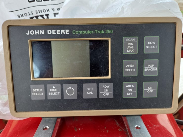 john-deere-7200-image-37