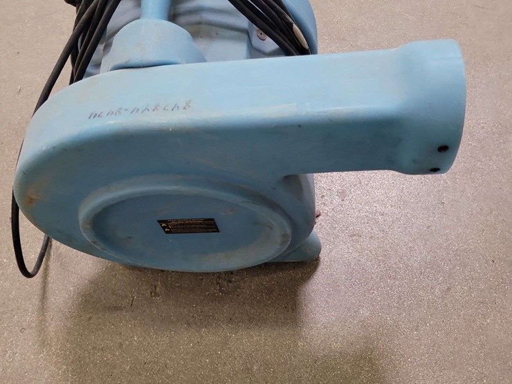 (1)dri-eaz-sahara-turbo-dryers-model:-f351-sm-image-2