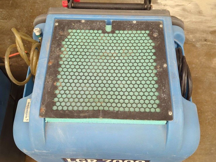 dri-eaz-lgr-7000xli-dehumidifier-(f412)-image-2