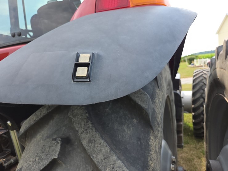 2003-cih-mx255-mfwd-tractor-image-27