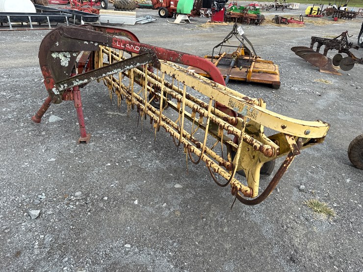 new-holland-57-image-7