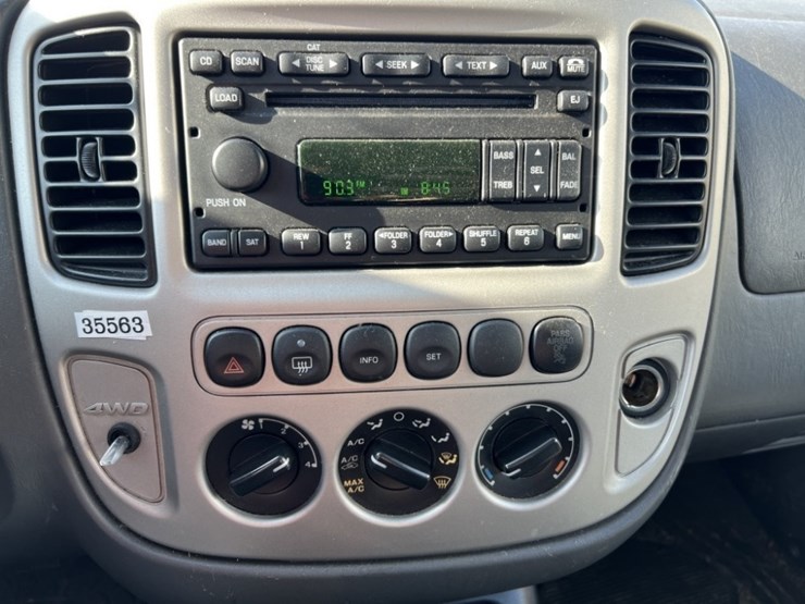 2007-ford-escape-image-28