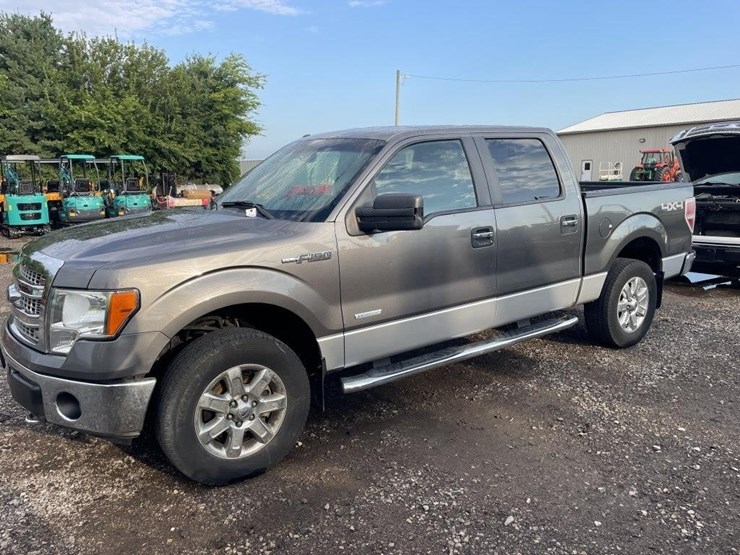 2013-ford-f150-xlt-image-25