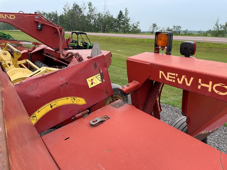 2005-new-holland-1411-image-13