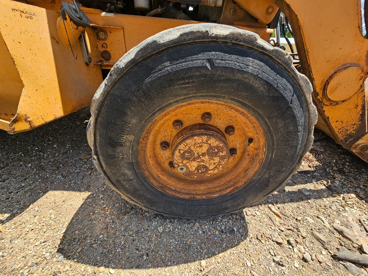 1999-case-580l-image-90