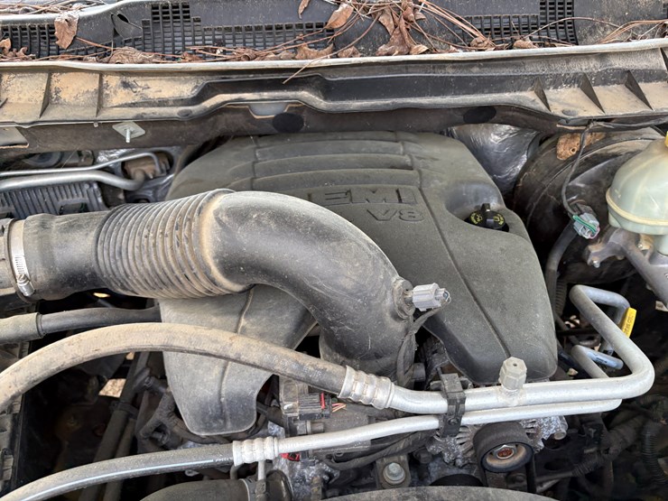 2016-dodge-ram-1500-image-42