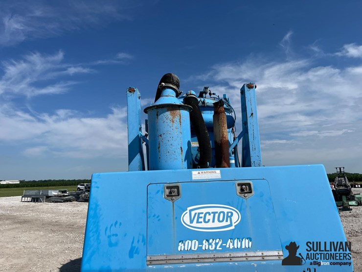 2005-john-deere-6-image-13