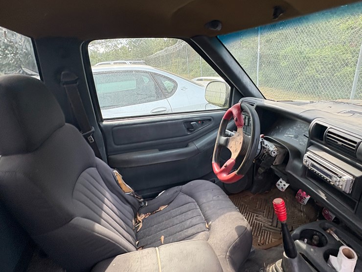 1996-chevrolet-s10-image-20