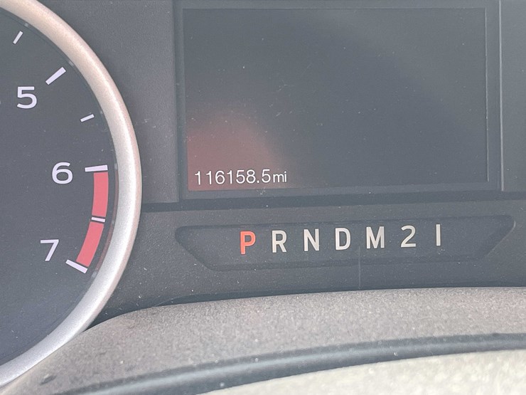 2019-ford-f350-xlt-image-39