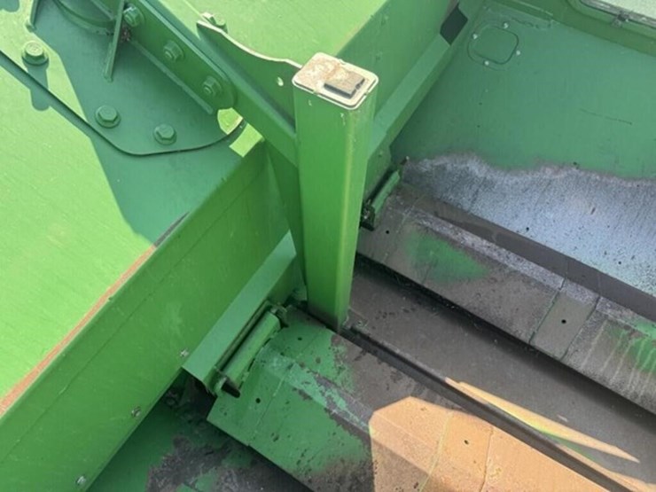 2007-john-deere-9760-sts-image-28