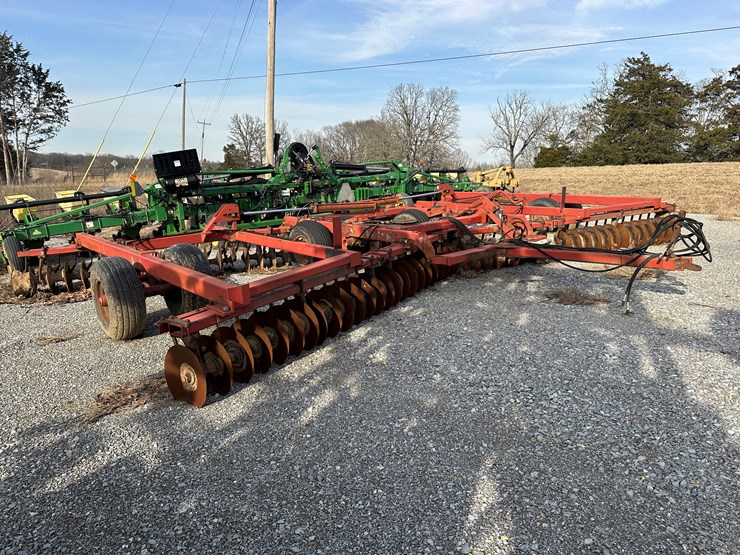 case-ih-3900-image-2