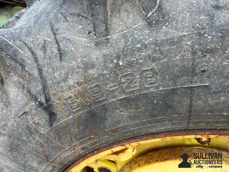 john-deere-2640-image-9
