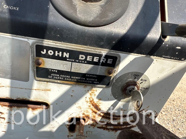 john-deere-110-image-6