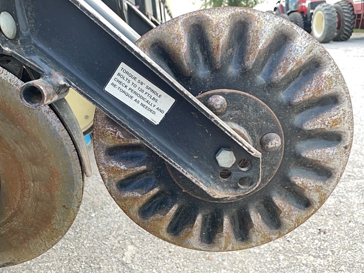 kinze-2600-image-8