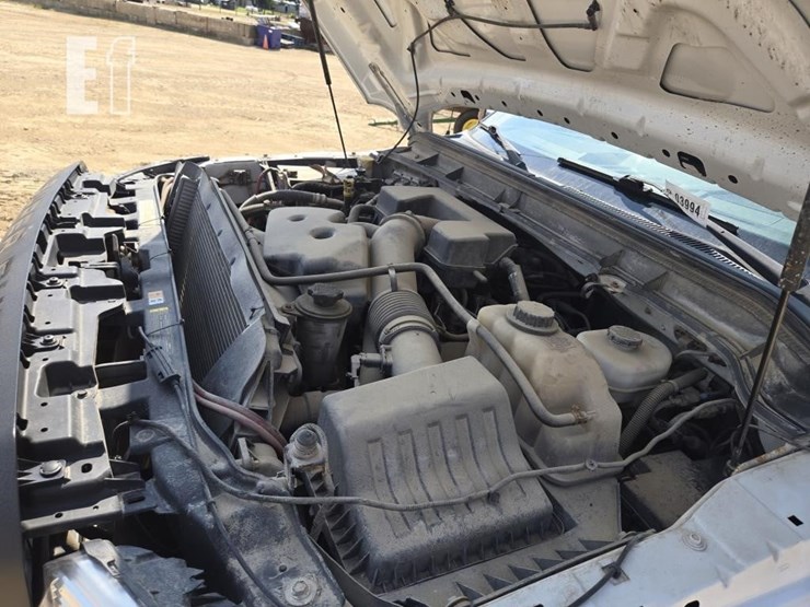 2011-ford-f350-image-13
