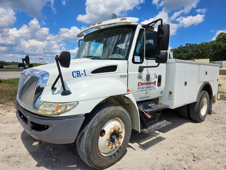 2008-international-durastar-4300-image-2