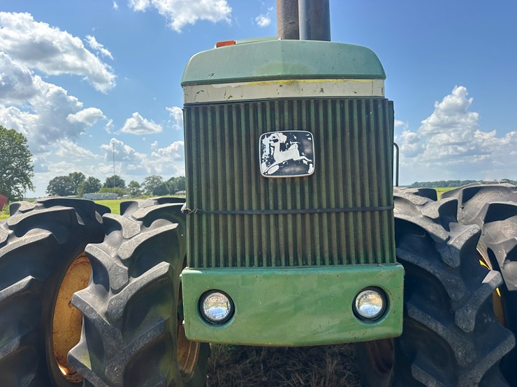 1976-john-deere-8430-image-26