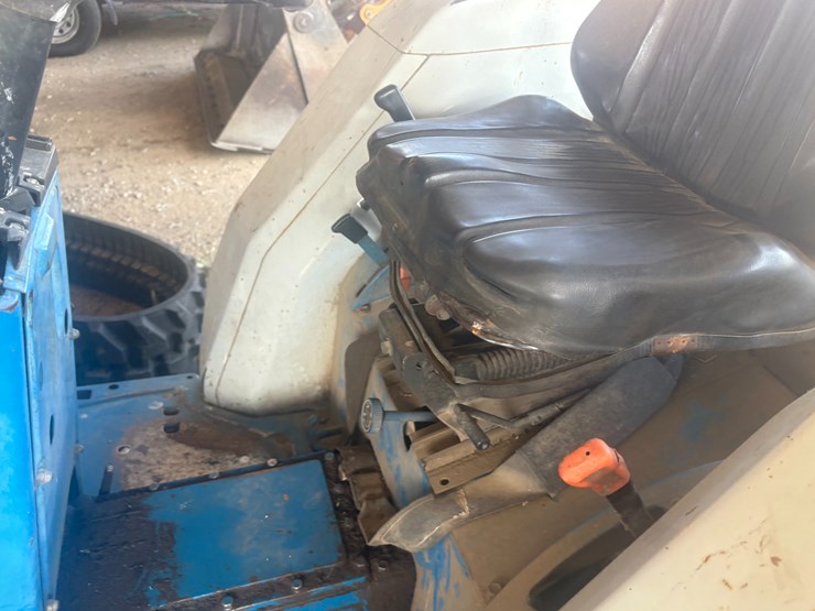 1993-ford-1720-image-24