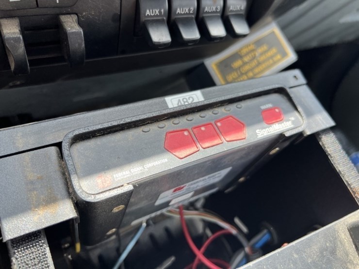 2016-ford-f350-sd-image-28