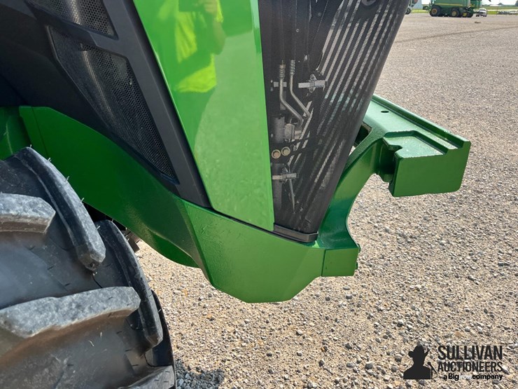 2023-john-deere-8r-250-image-15
