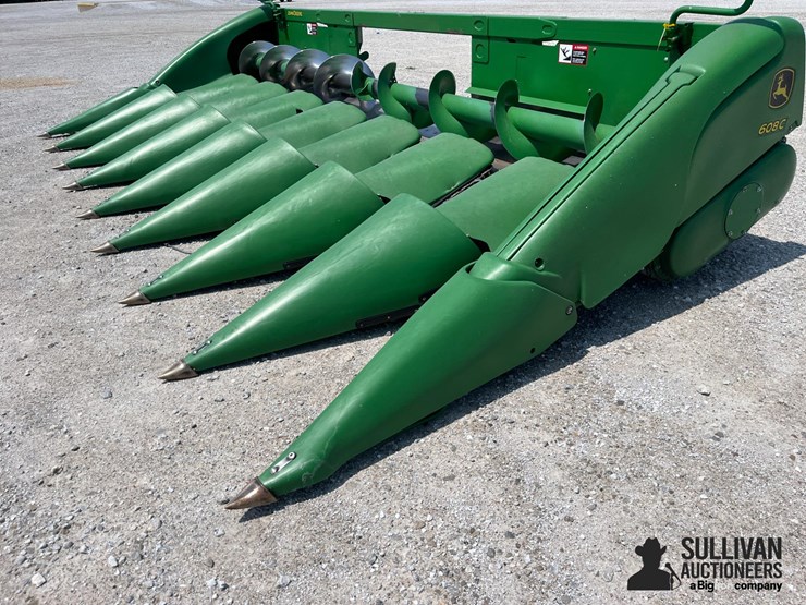 2012-john-deere-608c-image-9