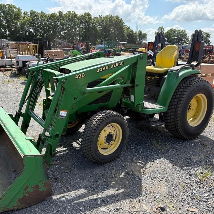 JOHN DEERE 4410