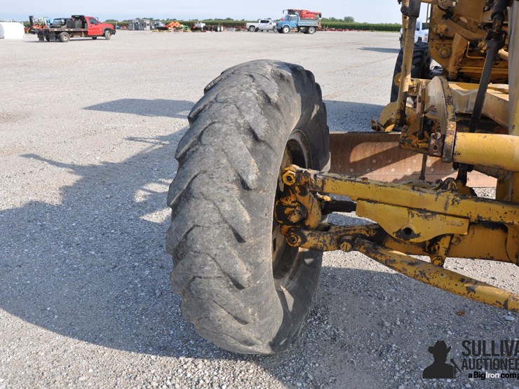 caterpillar-112-image-9