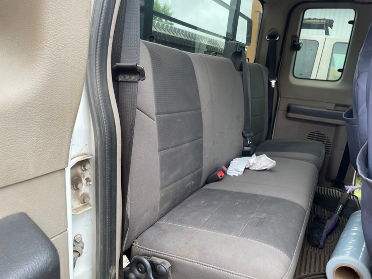 2009-ford-f350-xlt-image-39