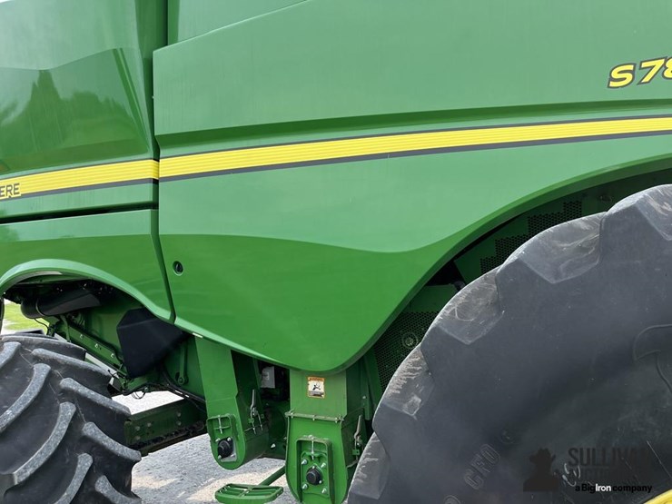 2018-john-deere-s780-image-20