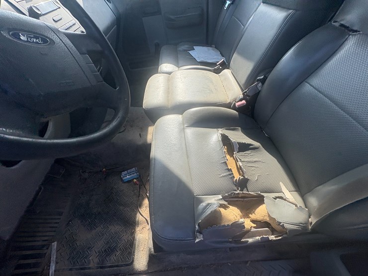2005-ford-f150-image-32