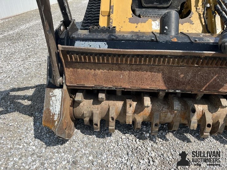 2016-caterpillar-299d2-xhp-image-11