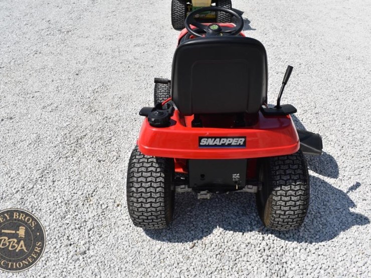 snapper-lt200-image-5