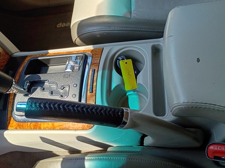 2010-jeep-grand-cherokee-image-77