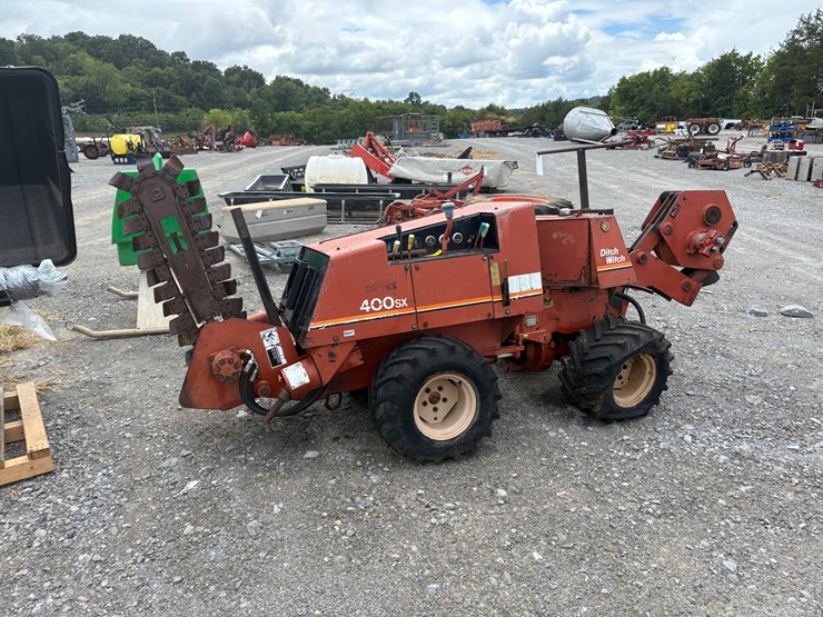 ditch-witch-400sx-image-3