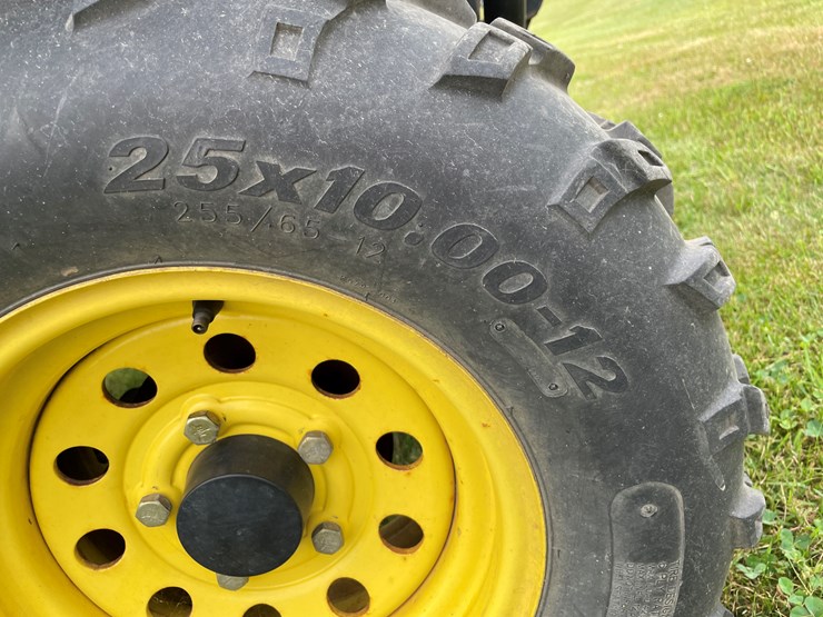 2010-john-deere-2010-image-12
