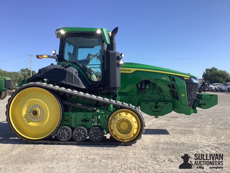 2023-john-deere-8rt-370-image-4