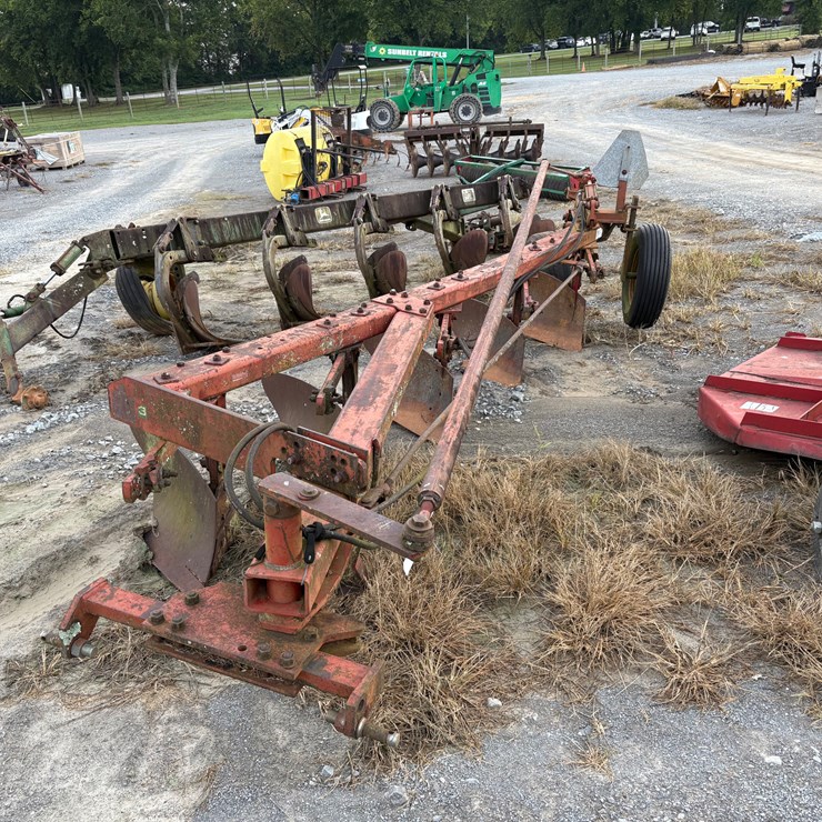 INTERNATIONAL 510