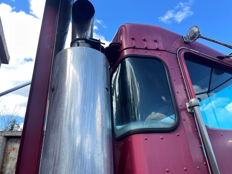 1995-kenworth-w900l-image-34
