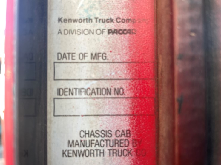 1995-kenworth-w900l-image-77