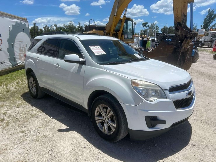 2014-chevrolet-equinox-image-2