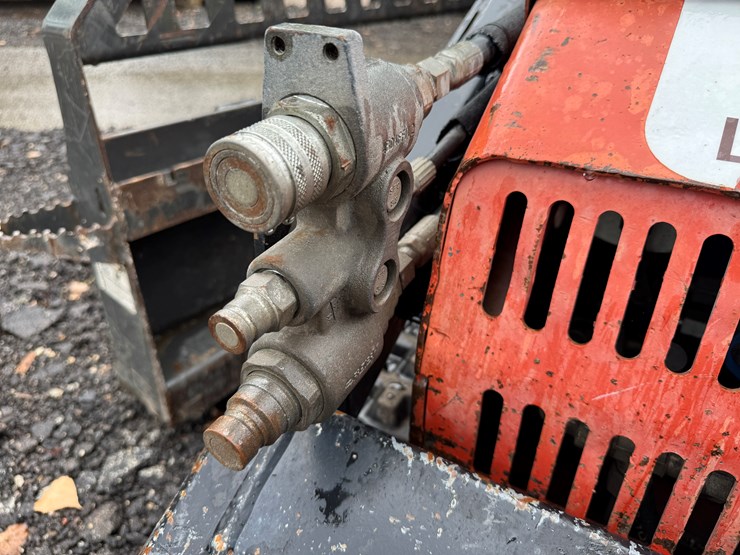 john-deere-825-image-24